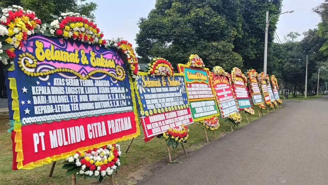 Rangkaian Meja Bogor